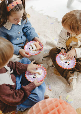 Paper plates, puppies, Dalmatian, 18x18 cm, 6 pcs