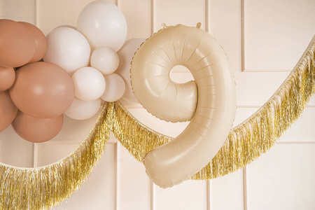 The number 9 Foil balloon, 72cm, beige, cream