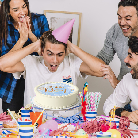 Baby Shower "It's a Boy" Tortenaufleger rund 20 cm premium, vegan, glutenfrei, zugeschnitten