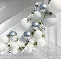 Balloon garland, white and silver set