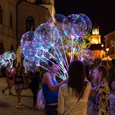 Balon przeźroczysty bobo z lampkami led na patyku 50cm, 1 kompl.